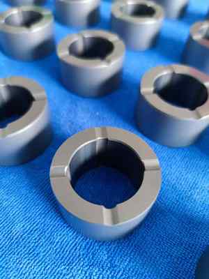 SSIC Ceramic Sliding Bearing Sleeve For Magnetic Drive Pumps Performance